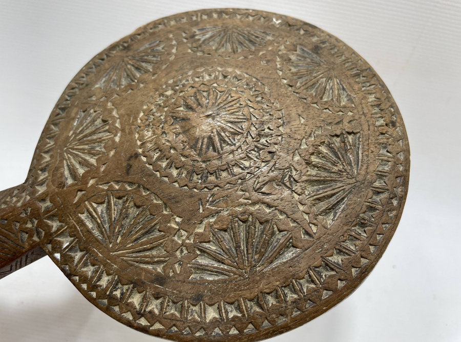 OSMANLI DÖNEMİ ÜZERİ OSMANLICA YAZILI EL OYMA AHŞAP GELİN AYNASI