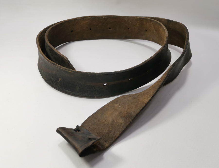 OSMANLI DÖNEMİ ÜZERİ YAZILI NADİR SUBAY KEMERİ