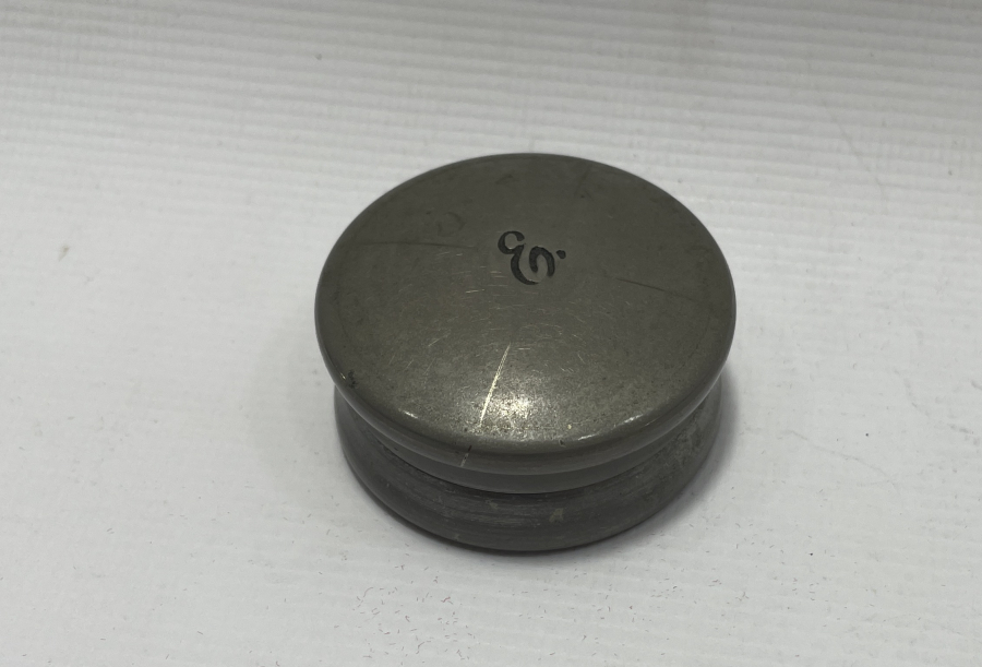 ÜZERİ OSMANLICA YAZILI OSMANLI DÖNEMİ NADİR FORMDA TESBİH KUTUSU