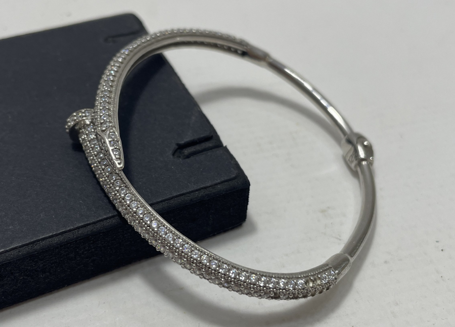 YILAN FORMUNDA MARGAZİT TAŞLI GÜMÜŞ BİLEKLİK