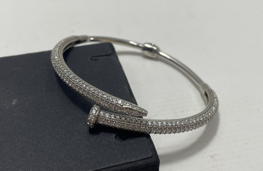 YILAN FORMUNDA MARGAZİT TAŞLI GÜMÜŞ BİLEKLİK