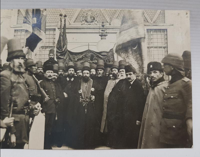 1. DÜNYA SAVAŞI KONYA MEVLEVİHANESİ TARAFINDAN SURİYE CEPHESİNE GÖNDERİLEN GÖNÜLLÜ MEVLEVİ BİRLİĞİ