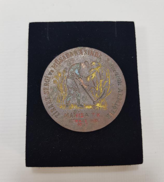 1953 MANİSA ZİRAAT MÜDÜRLÜĞÜ ZİRAAT MÜSABAKASI ÜÇÜNCÜLÜK MADALYASI 