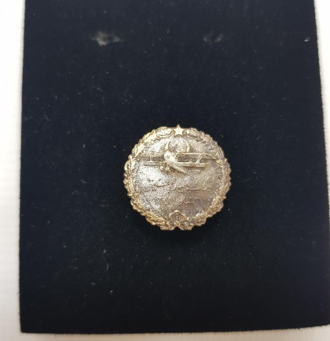 OSMANLICA YAZILI TÜRK TAYYARE CEMİYETİ ROZETİ 