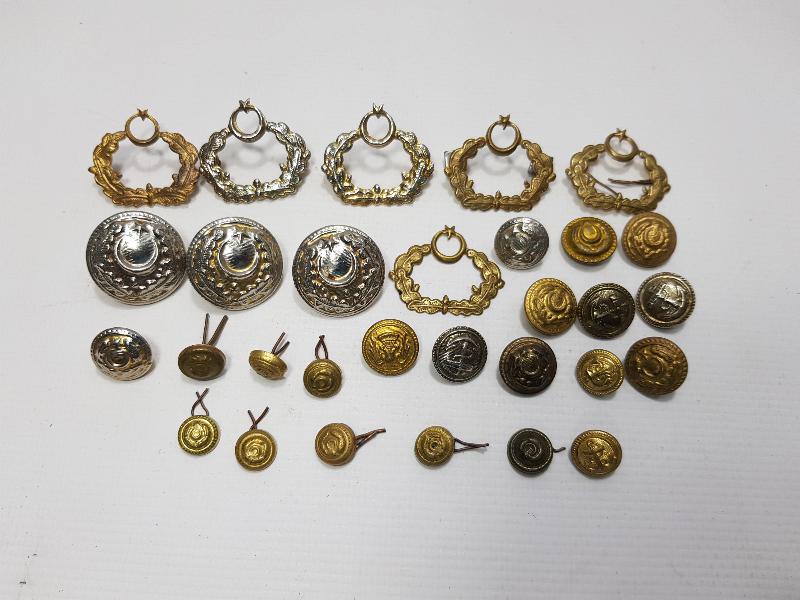 30 ADET ASKERİ KOKART VE DÜĞME LOTU