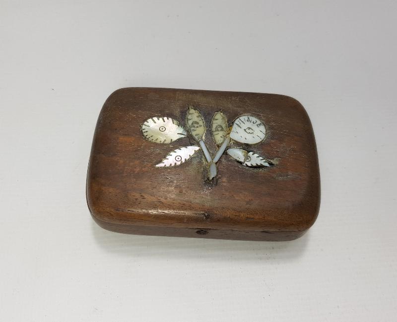 OSMANLI DÖNEMİ SEDEF KAKMA AHŞAP TÜTÜN TABAKASI 