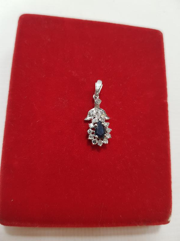 SAFİR TAŞLI PIRLANTA KOLYE UCU