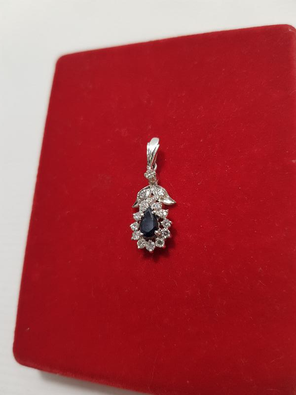 SAFİR TAŞLI PIRLANTA KOLYE UCU