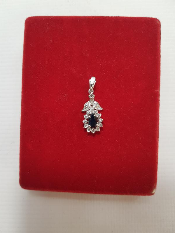 SAFİR TAŞLI PIRLANTA KOLYE UCU