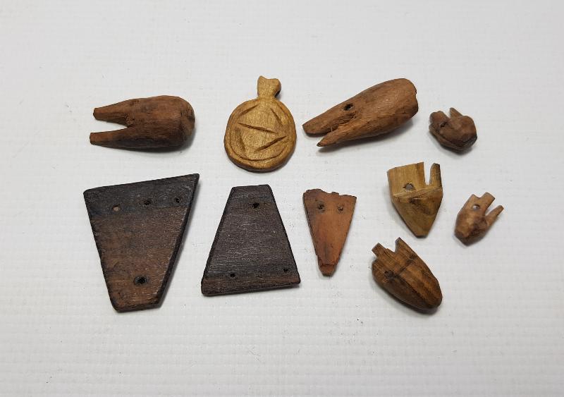 ANTİKA AHŞAP NAZARLIKLAR