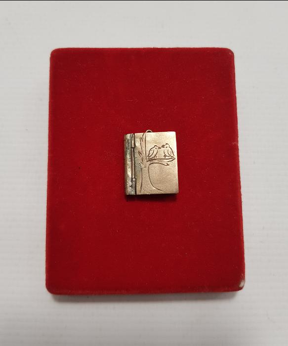 ANTİKA ALTIN KAPLAMA RESİMLİK KOLYE UCU