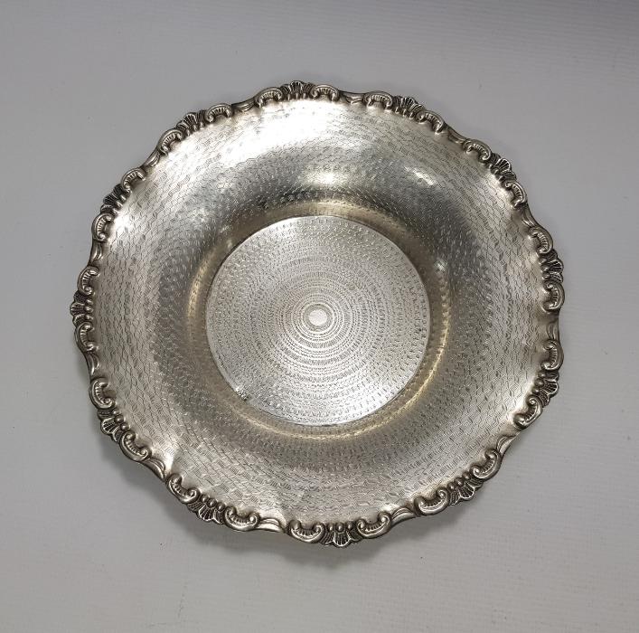 ANZAVUR İŞÇİLİKLİ GÜMÜŞ ŞEKERLİK 