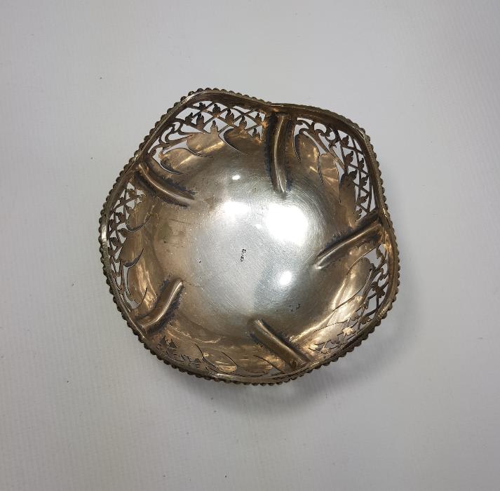 KIL TESTERE İŞÇİLİKLİ ANTİKA GÜMÜŞ ŞEKERLİK