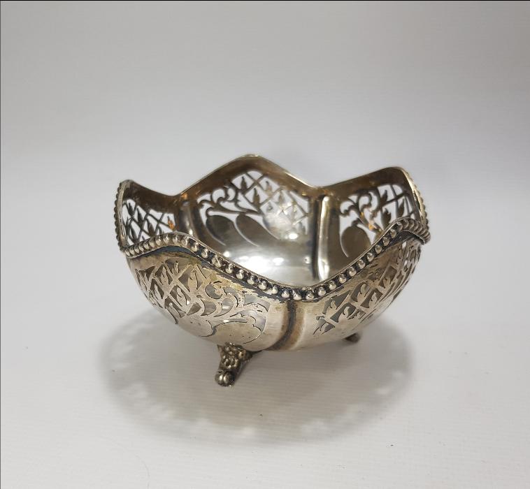 KIL TESTERE İŞÇİLİKLİ ANTİKA GÜMÜŞ ŞEKERLİK