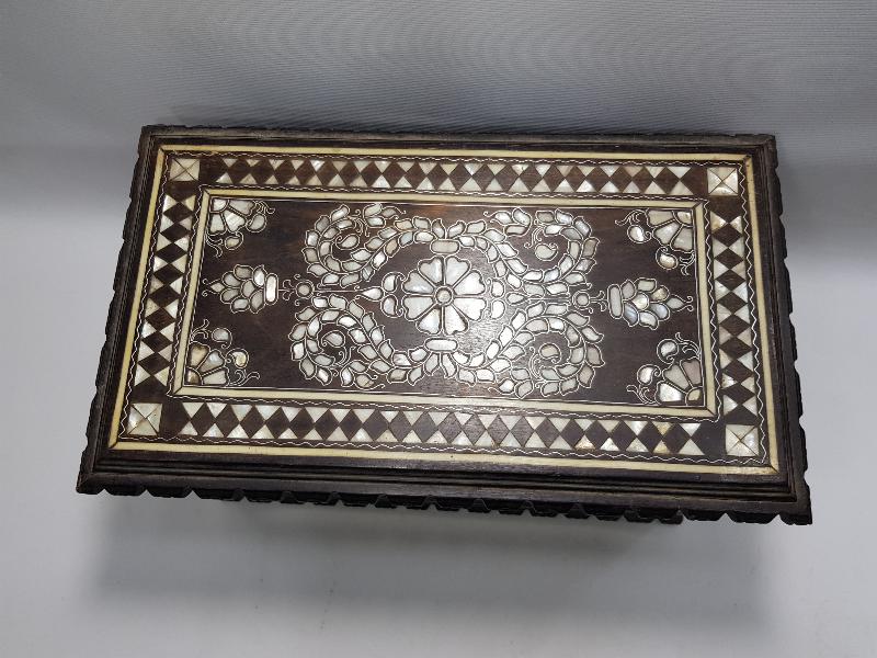 İSTANBUL İŞİ SEDEF KAKMA TEŞHİR SANDIĞI