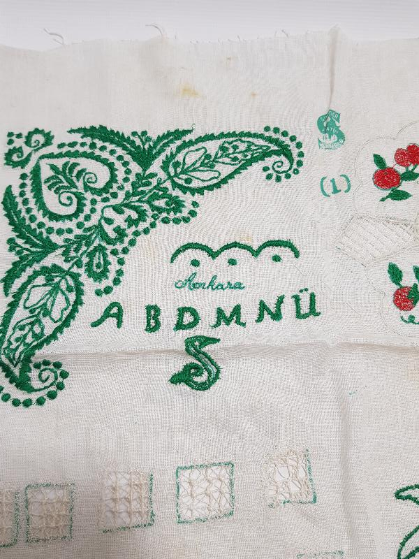 1930'LARDAN İSTANBUL FATİH SİNGER MÜMESSİLLİĞİ 5 ADET DUVAR PANOSU