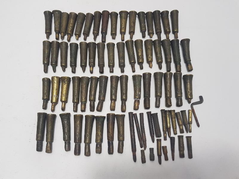 ANTİKA DİŞ KALIPLARI LOTU 