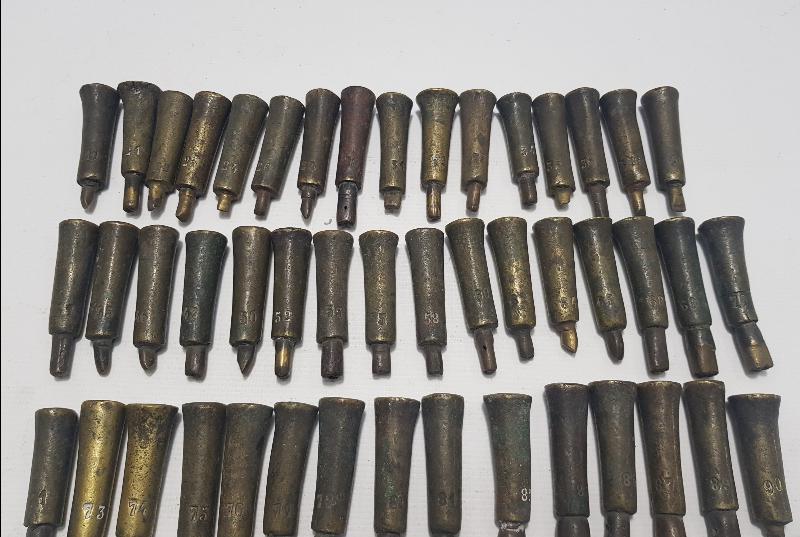 ANTİKA DİŞ KALIPLARI LOTU 