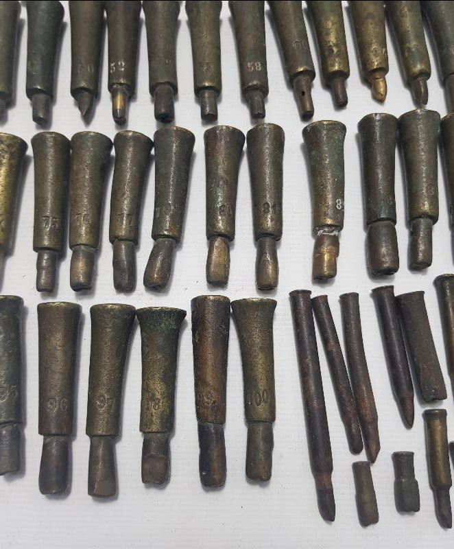 ANTİKA DİŞ KALIPLARI LOTU 