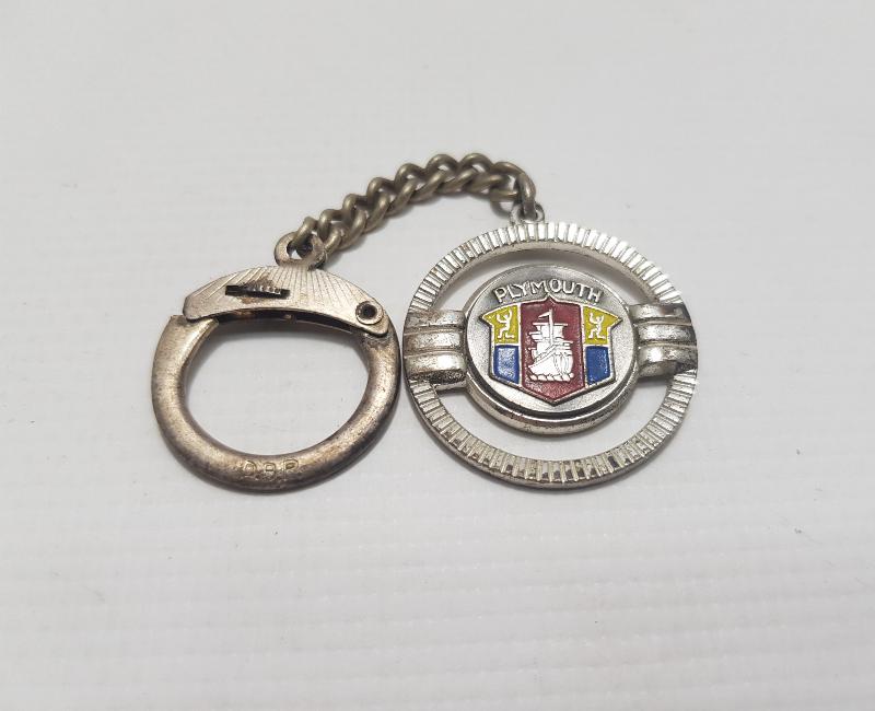 ANTİKA PLYMOUTH ARABA ANAHTARLIĞI