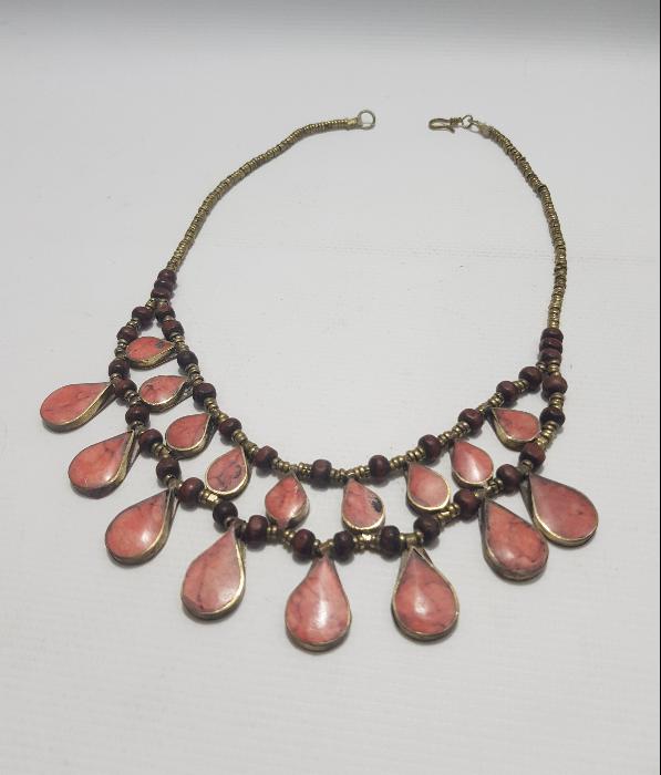 DOĞAL TAŞLARLA SÜSLÜ ESKİ TÜRKMEN GERDANLIK 