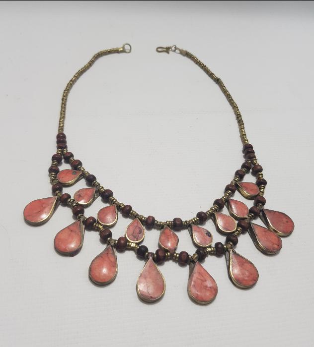 DOĞAL TAŞLARLA SÜSLÜ ESKİ TÜRKMEN GERDANLIK 