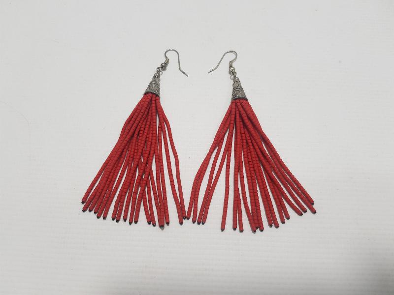 DOĞAL TAŞLARLA SÜSLÜ SARKIT MODEL KÜPE