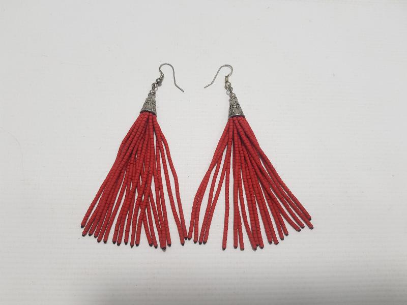 DOĞAL TAŞLARLA SÜSLÜ SARKIT MODEL KÜPE