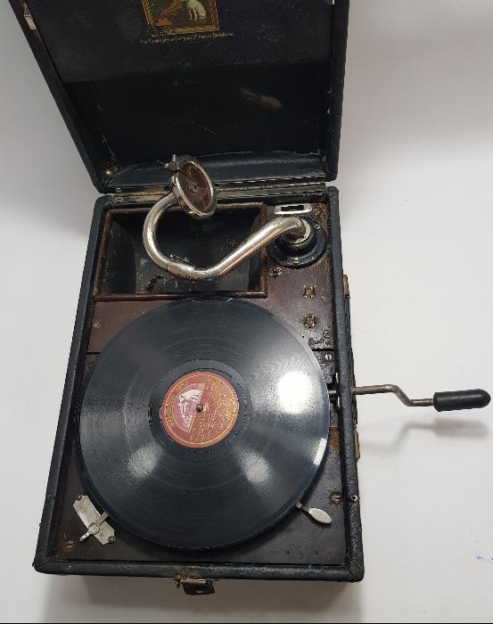 OSMANLICA SAHİBİNİN SESİ YAZILI GRAMOFON