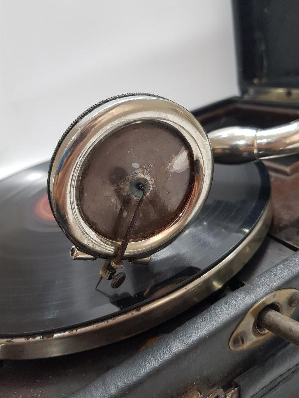 OSMANLICA SAHİBİNİN SESİ YAZILI GRAMOFON