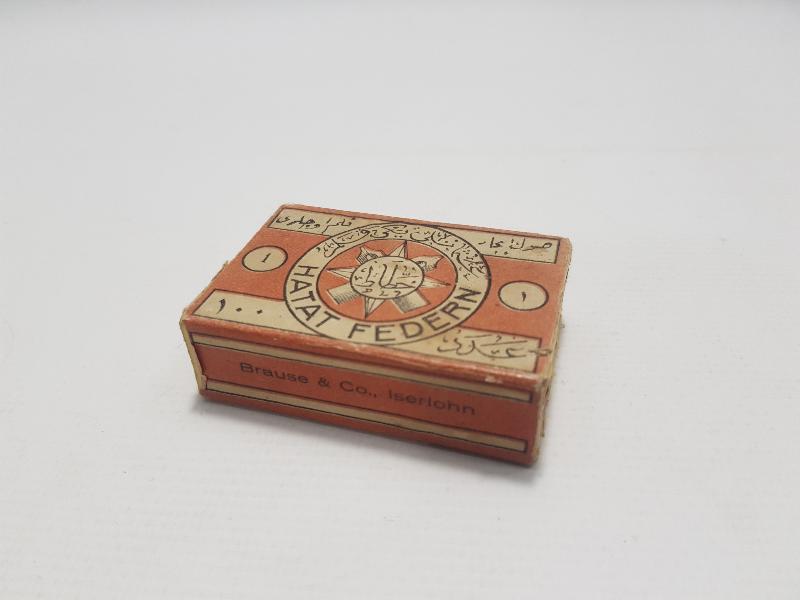 OSMANLICA YAZILI HATTAT DİVİT UÇLARI KUTUSU