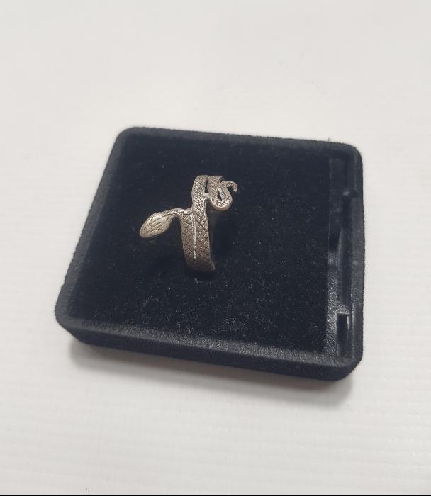 YILAN TEMALI GÜMÜŞ BAYAN YÜZÜK 