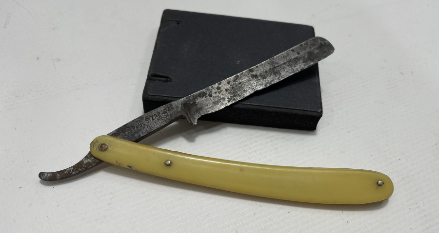 ANTİKA BERBER USTURASI