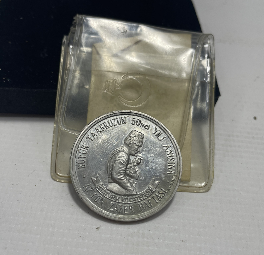 BÜYÜK TAARRUZUN 50 YILI ANISINA BASTIRILMIŞ HATIRA GÜMÜŞ PARA