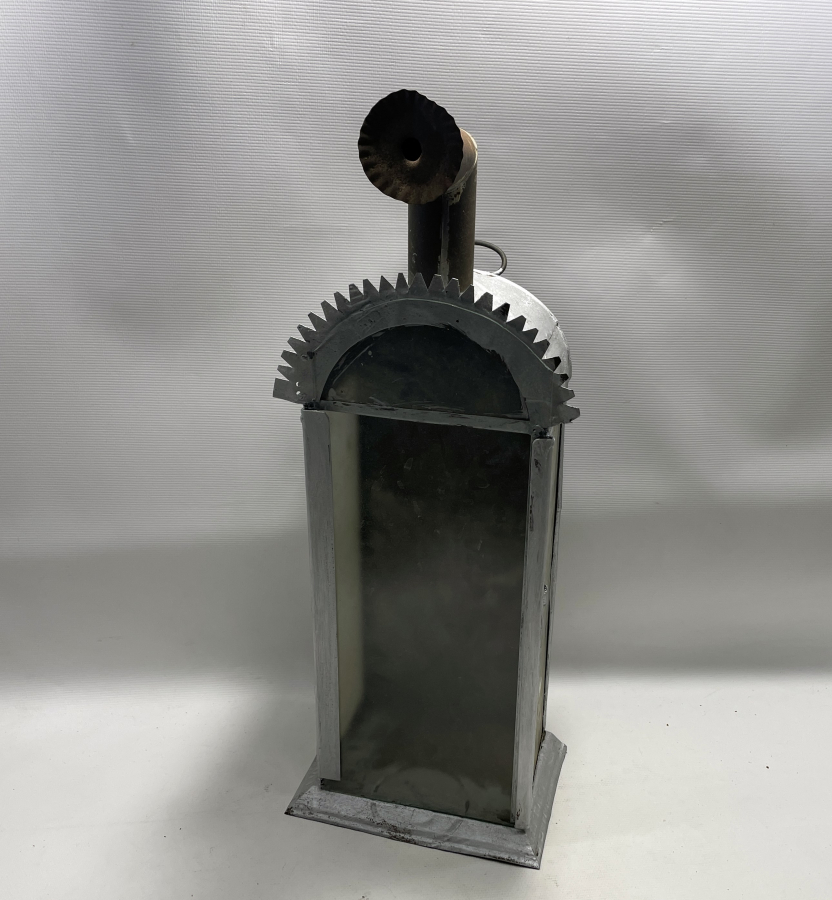 CUMHURİYET BAŞLARI NADİR FORMDA EL YAPIMI SOKAK LAMBASI