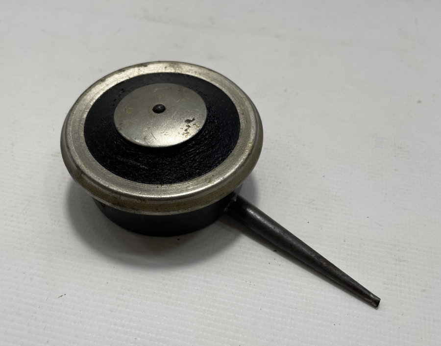 NADİR FORMDA ANTİKA YAĞDANLIK