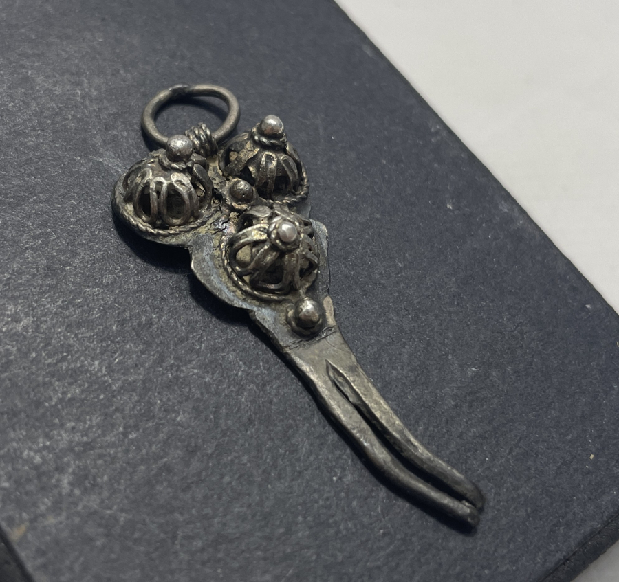 OSMANLI DÖNEMİ ÇOK NADİR TARAK FORMLU GELİN BAŞ SÜSÜ