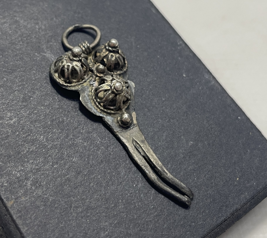 OSMANLI DÖNEMİ ÇOK NADİR TARAK FORMLU GELİN BAŞ SÜSÜ