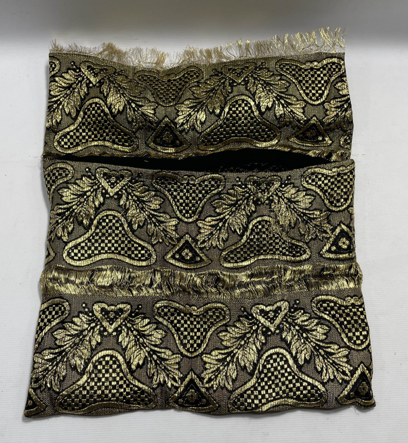 OSMANLI DÖNEMİ GÜMÜŞ SIRMA İŞÇİLİKLİ KUR'AN-I KERİM KABI