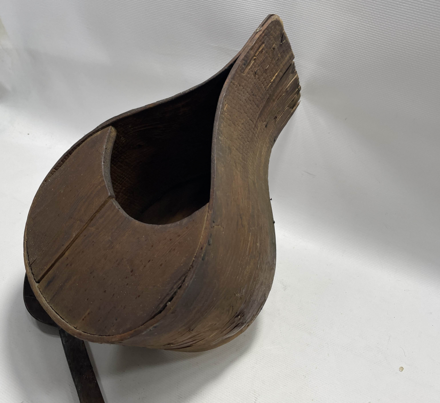 OSMANLI DÖNEMİ NADİR FORMDA BÜYÜK BOY AHŞAP KAŞIKLIK