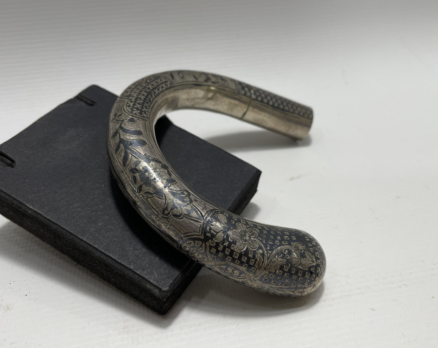 OSMANLI DÖNEMİ ÜZERİ OSMANLICA YAZILI SAVATLI GÜMÜŞ BASTON SAPI