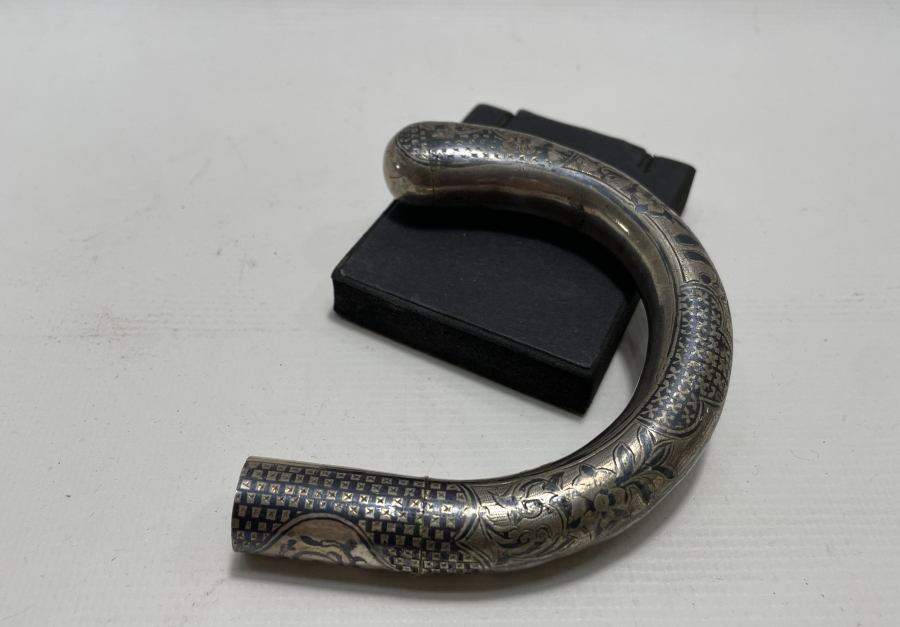 OSMANLI DÖNEMİ ÜZERİ OSMANLICA YAZILI SAVATLI GÜMÜŞ BASTON SAPI