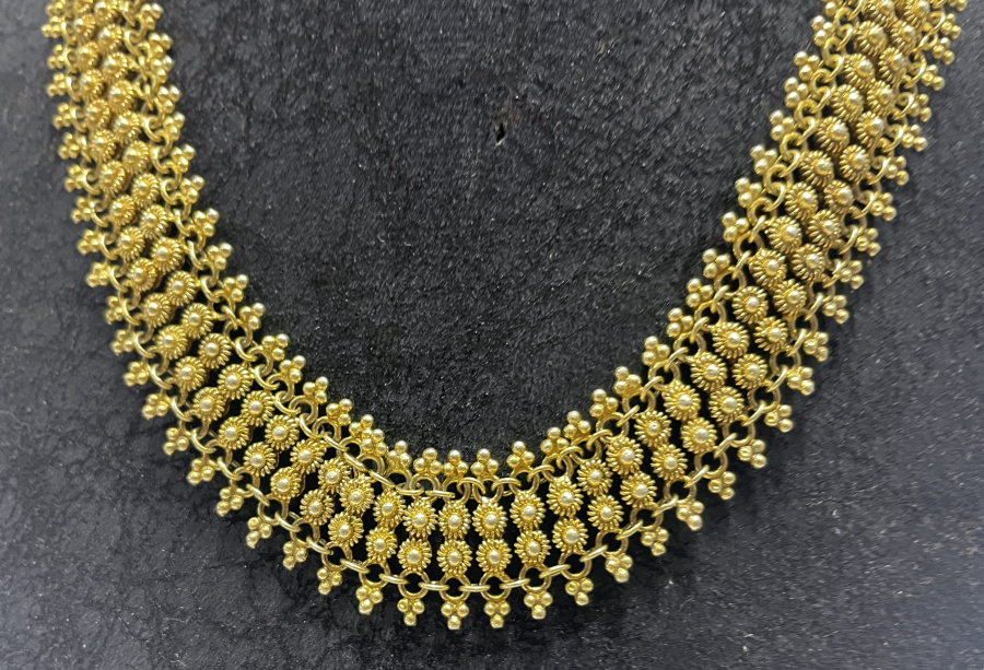 ÖZEL YAPIM EL İŞÇİLİĞİ GÜVERSE İŞÇİLİKLİ ALTIN KAPLAMA GÜMÜŞ GERDANLIK