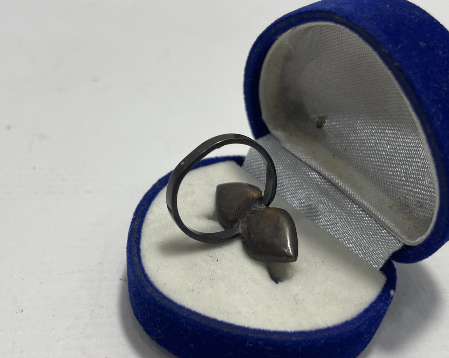 ÖZEL YAPIM FİYONK MODEL ELMAS VE YAKUT TAŞLI YÜZÜK