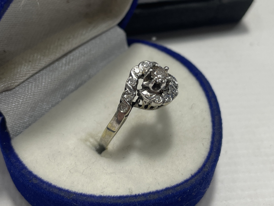 SONSUZLUK MODELİ ANTİKA PIRLANTA YÜZÜK