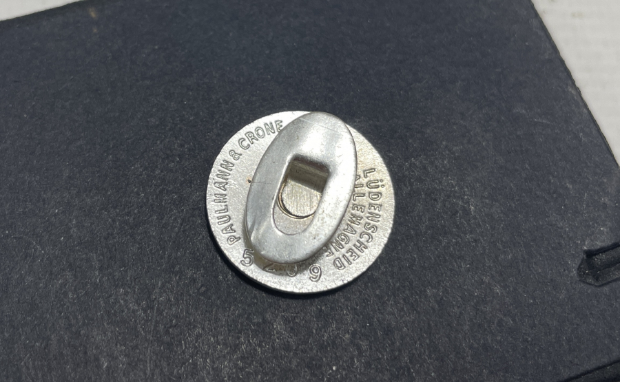 ÜZERİ MİNELİ KIZILAY ROZET