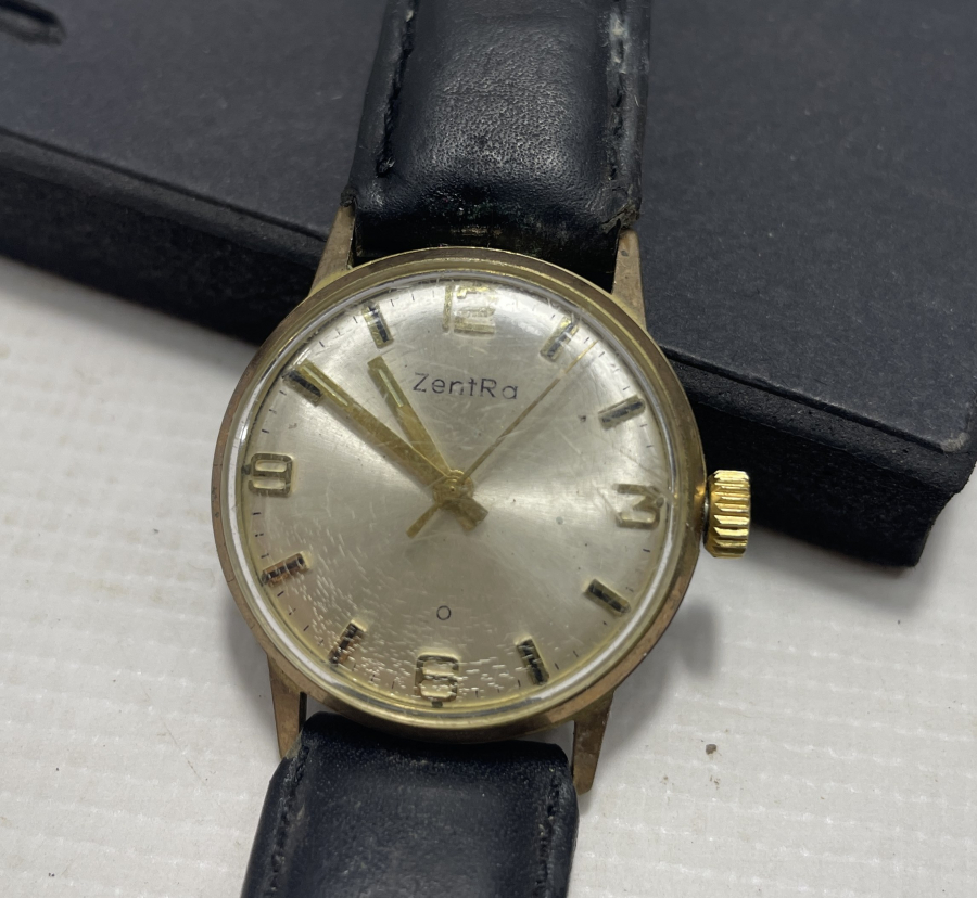 ALTIN KAPLAMA ZENTRA MARKA KURMALI ANTİKA KOL SAATİ