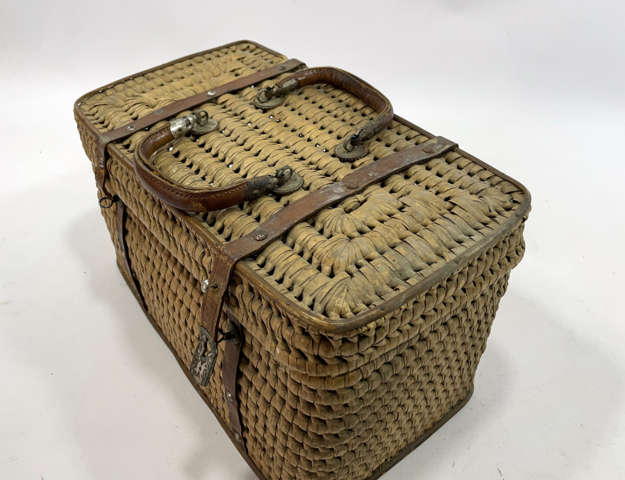 ANTİKA EL YAPIMI PİKNİK SEPETİ