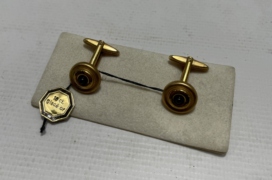 KULLANILMAMIŞ ALTIN KAPLAMA ANTİKA KOL DÜĞMESİ