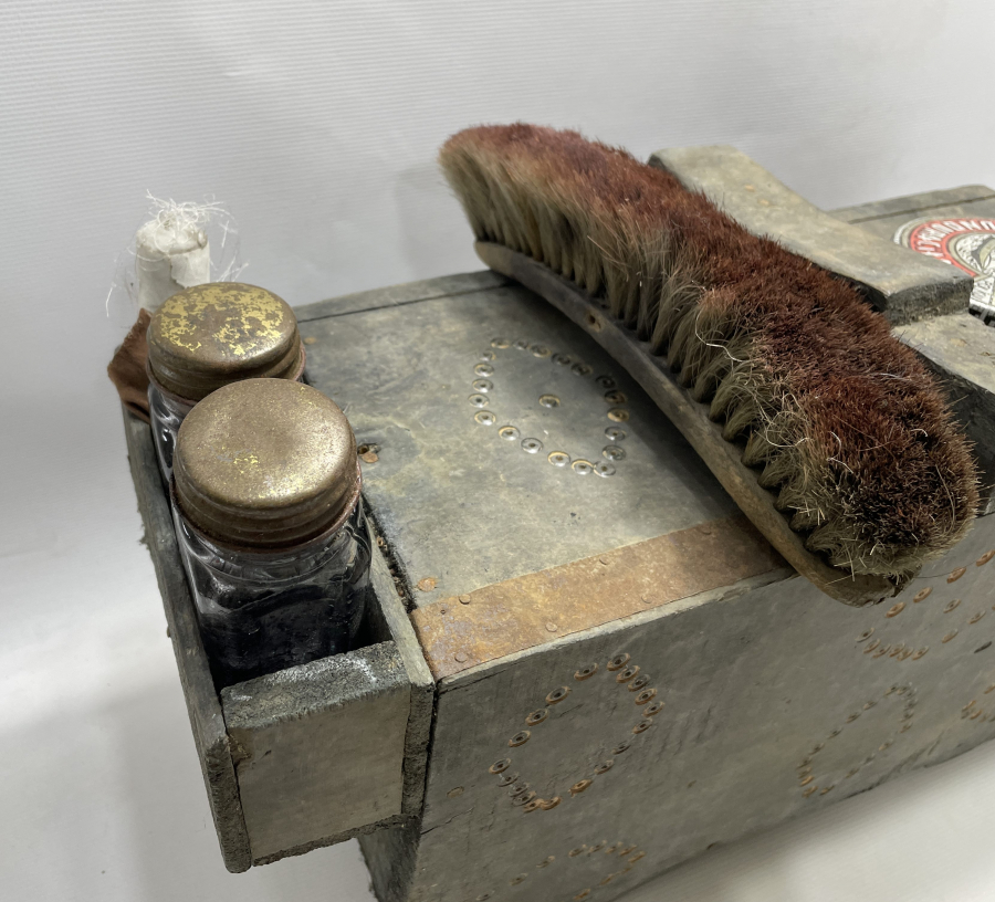 ÜZERİ BONCUK İŞLİ ANTİKA AYAKKABI BOYACI SANDIĞI